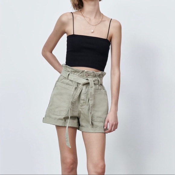 ✨Zara Paperbag Denim Shorts✨ - Picture 2 of 8